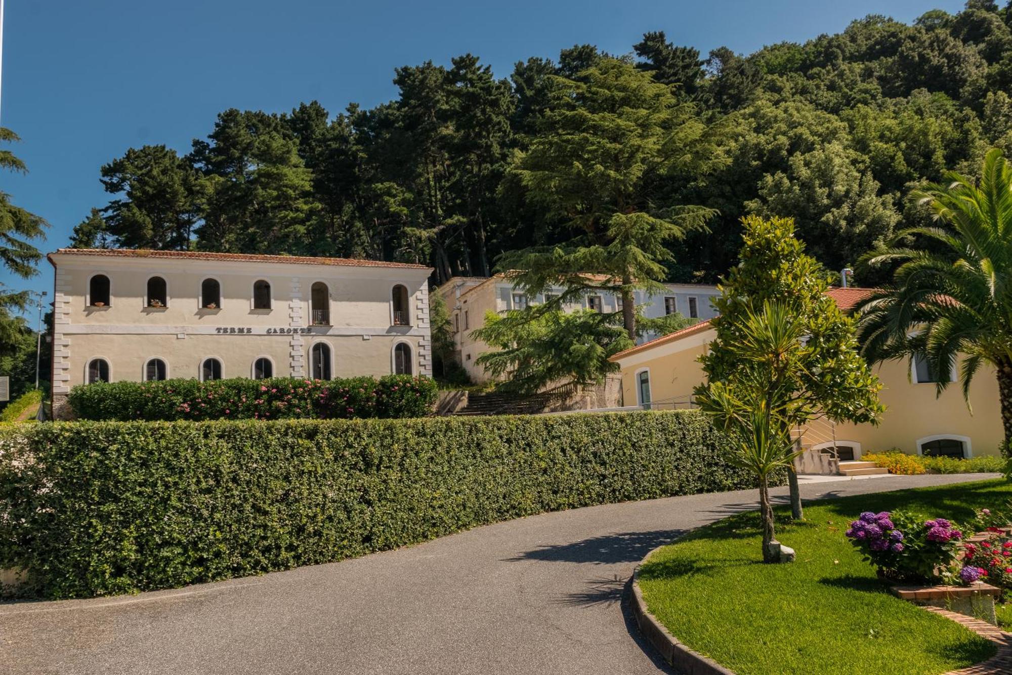 Hotel Ristorante La Mimosa Lamezia Terme Exterior photo
