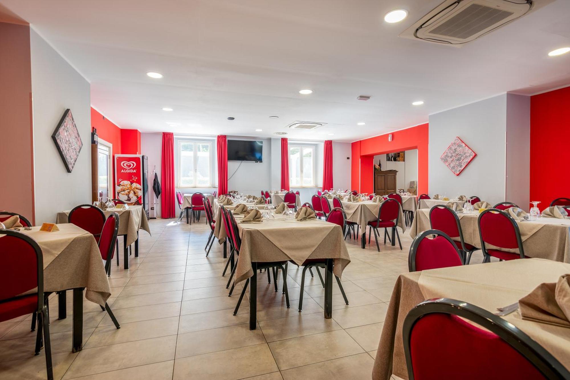 Hotel Ristorante La Mimosa Lamezia Terme Exterior photo